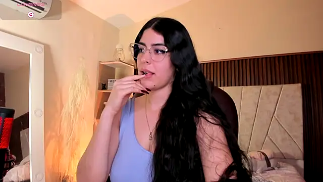 _niah_ (F young) - PLUG ANAL + DOGGY STYLE 🍑