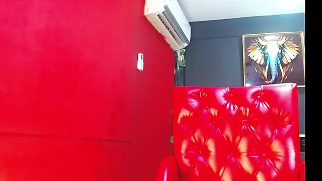 aitanarus live cam screenshot female from Colombia on Wusca – Live Webcams, Replays & GIFs