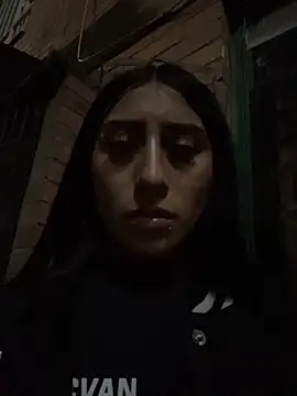  Violeet-Smith chat room