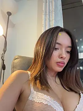 Webcam Model (Irina_Grant)  is live.Free join now!