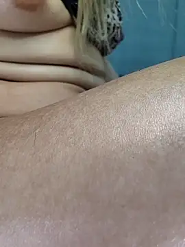 Webcam Model (estrella_tasty)  is live.Free join now!