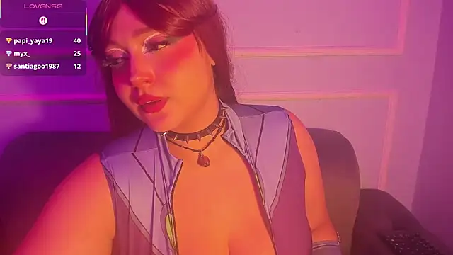 Webcam Model (SamanthaaReed)  is live.Free join now!