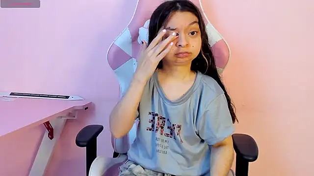 charlottemuller - CharlotteMuller's free webcam - UK Sex Cams