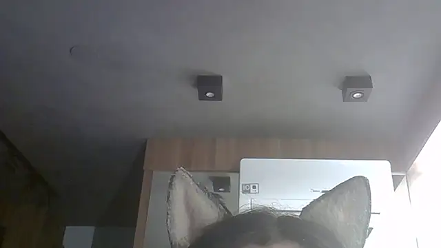 skinnykitten - SkinnyKitten's free webcam - UK Sex Cams