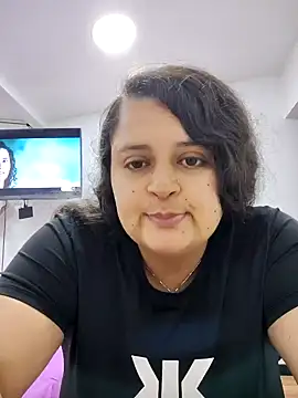 Webcam Model (Miss_balloonsmila)  is live.Free join now!