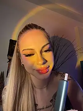 Webcam Model (NovaPearl)  is live.Free join now!