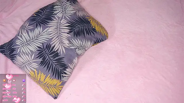  FannyHewson chat room