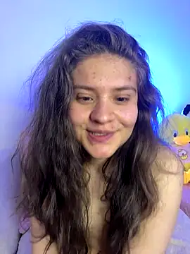 Webcam Model (Natisss_)  is live.Free join now!