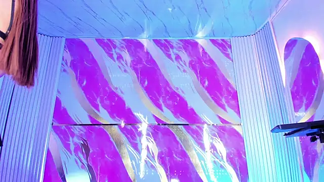 The_Babylon_of_girls