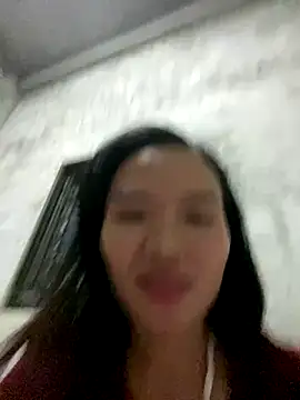 Webcam Model (Yunzang)  is live.Free join now!