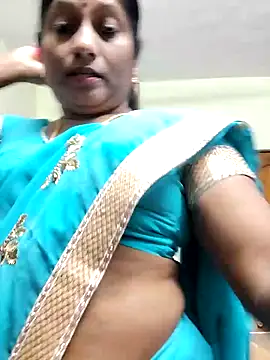 Webcam Model (laxmipriya143)  is live.Free join now!