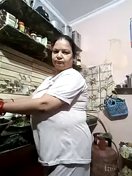 Webcam Model (Kavya_kapoor)  is live.Free join now!