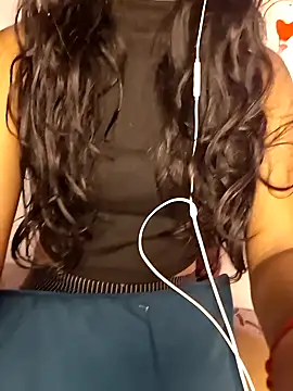 Webcam Model (trending_tamizhachii)  is live.Free join now!