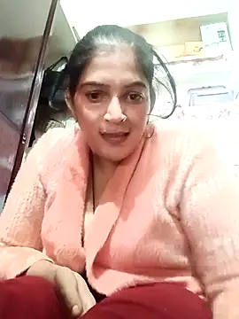 Webcam Model (Mohni_love)  is live.Free join now!