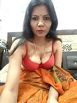 Webcam Model (Noughty_lov)  is live.Free join now!