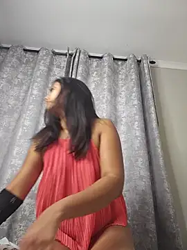 Webcam Model (Indian_GlowingMiax)  is live.Free join now!