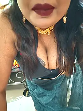 Webcam Model (YR-SHIVANI)  is live.Free join now!