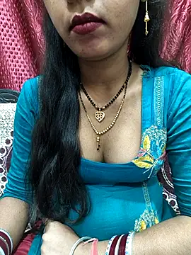 Webcam Model (Sharmila-Singh)  is live.Free join now!