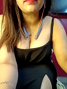 Webcam Model (payal9038)  is live.Free join now!