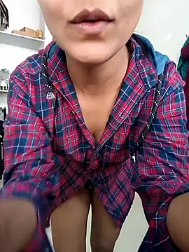 Webcam Model (anshika0124)  is live.Free join now!