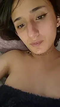 Webcam Model (princess_foxxy)  is live.Free join now!