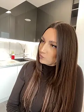 Webcam Model (ClaraJJ)  is live.Free join now!