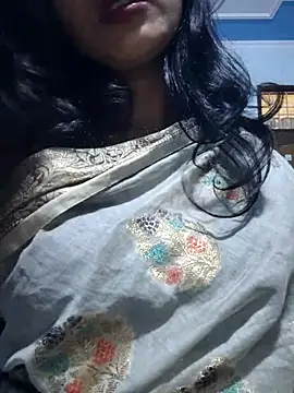 Webcam Model (Janu-hasena)  is live.Free join now!