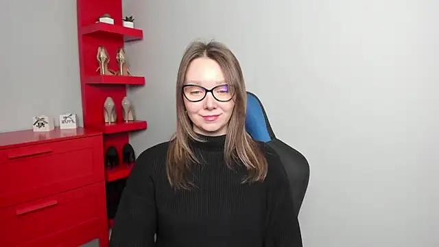 Cookie_zoe from StripChat is inFreechat