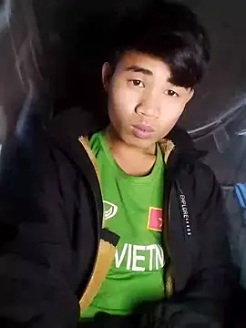 Nhyy_xx live cam screenshot male on Bagaboante — Live Sex Chat & Cams