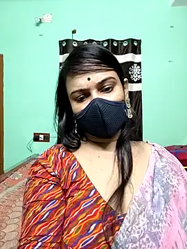 Webcam Model (naughty_nataasa)  is live.Free join now!