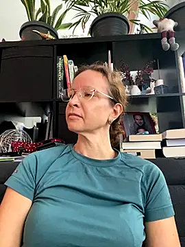 AnnikaRose from StripChat is Freechat