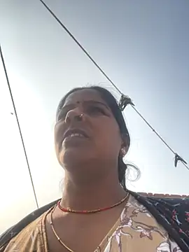 Webcam Model (Sapnahot34)  is live.Free join now!