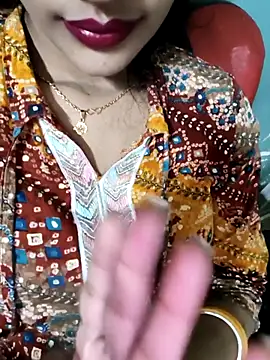 Webcam Model (Eshwari_Chopra)  is live.Free join now!