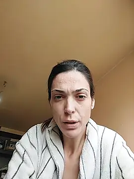 Webcam Model (SheTheDeeevil)  is live.Free join now!