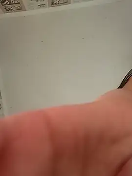 Webcam Model (Veronica-Celie)  is live.Free join now!