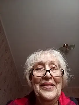 Webcam Model (Anatolia5961)  is live.Free join now!