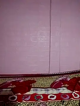 Webcam Model (Cloud-wh)  is live.Free join now!