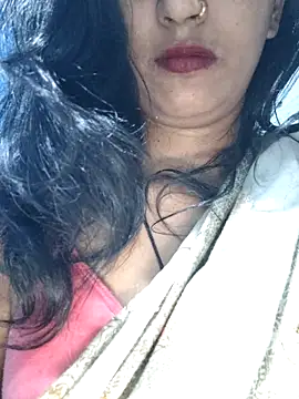 Webcam Model (Janu-hasena)  is live.Free join now!