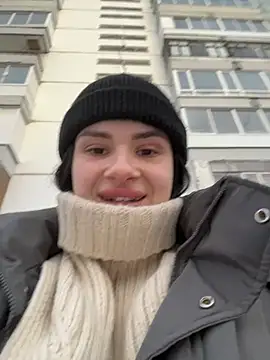 MiraReach Live Webcam on Stripchat