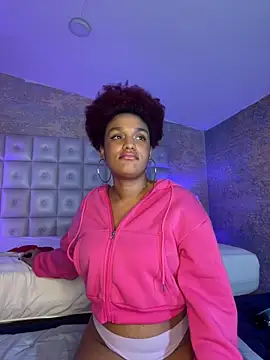 Webcam Model (loladupont)  is live.Free join now!