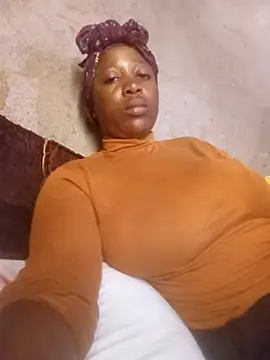 Webcam Model (Bretbooty23)  is live.Free join now!