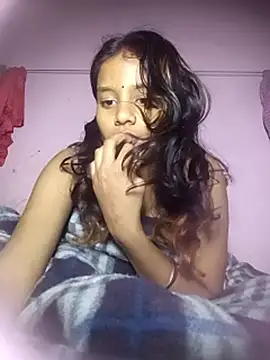 Webcam Model (Hot_Mayra_)  is live.Free join now!