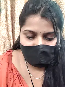 Webcam Model (Hotty-simran)  is live.Free join now!