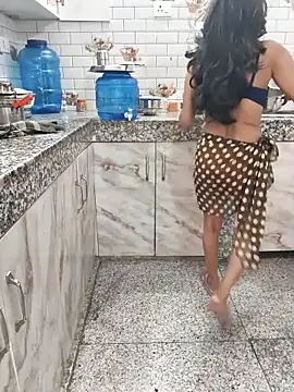 Webcam Model (Shalu_G)  is live.Free join now!