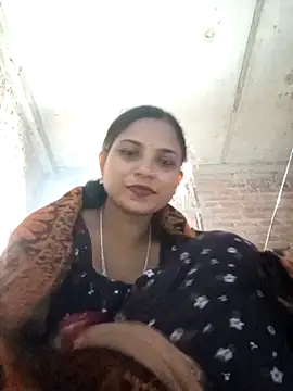 Webcam Model (Notyriya7)  is live.Free join now!