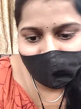 Webcam Model (Hotty-simran)  is live.Free join now!