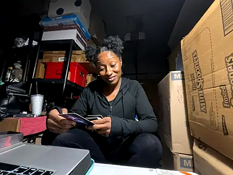 Webcam Model (wynterheat)  is live.Free join now!