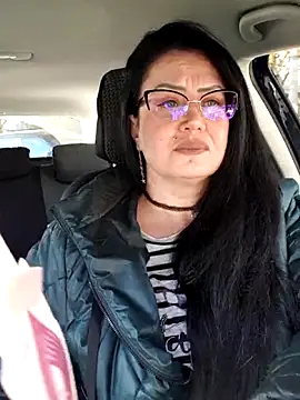 -__TSUNAMI__- from StripChat is inFreechat