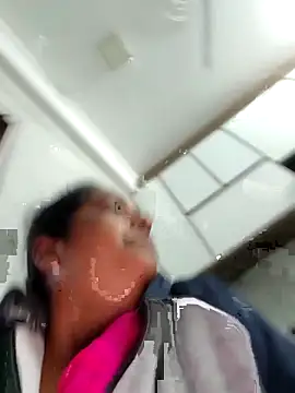 Webcam Model (Hot-Sana2)  is live.Free join now!