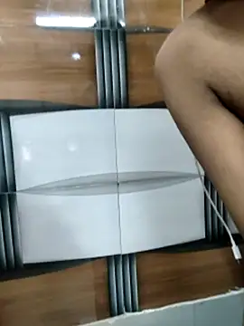 Webcam Model (Hot_Goldess111)  is live.Free join now!